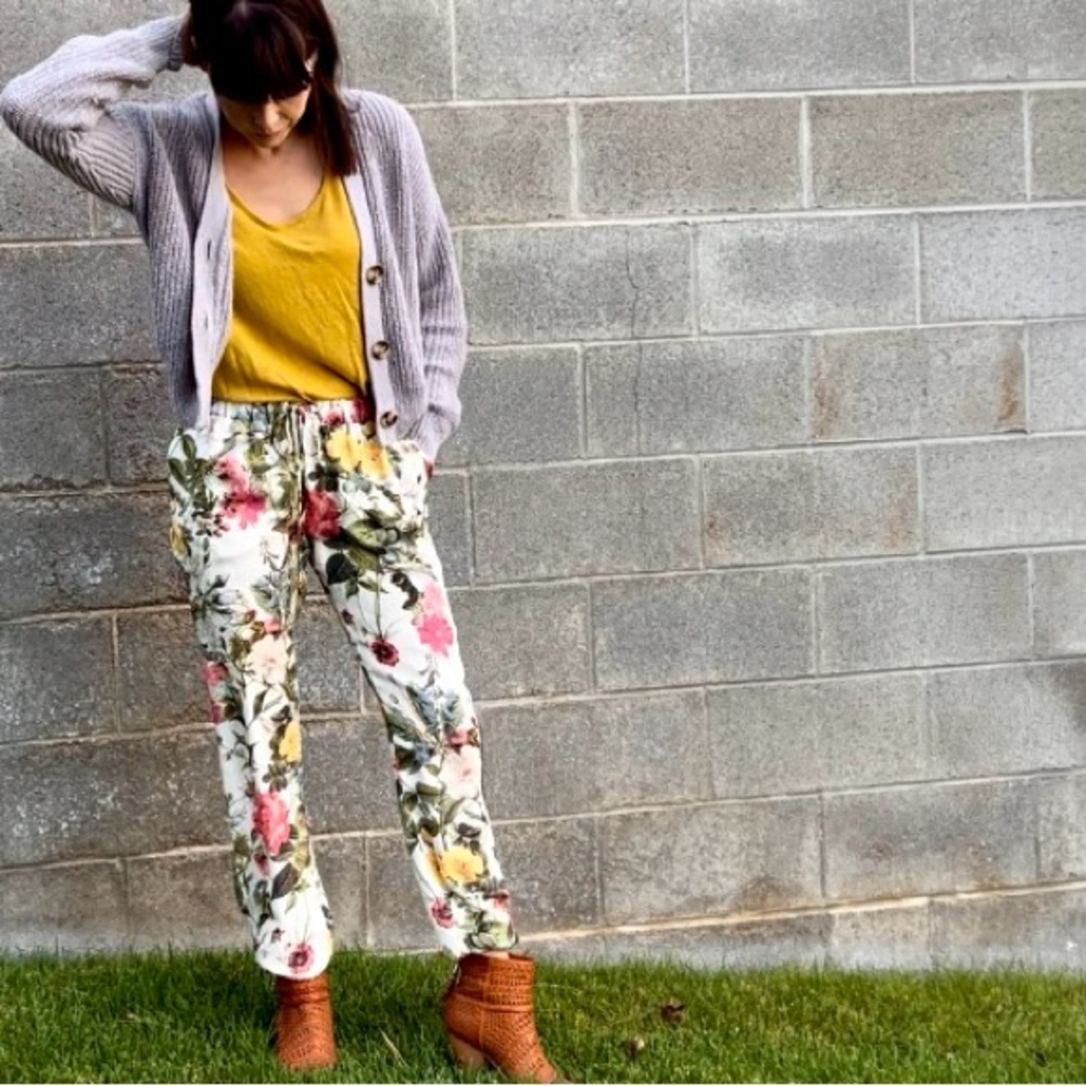 Haute Hippie - Silk Floral Jogger (Size: XS)